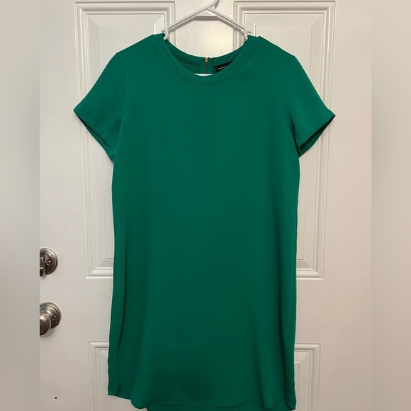 Adrienne Vittadini Women’s Green Dress Size 8 - Picture 1 of 5